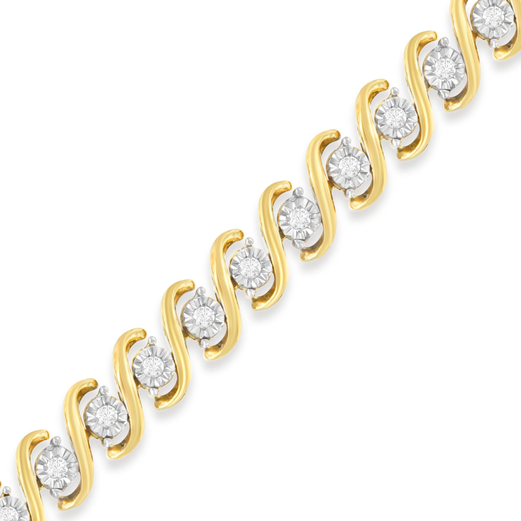 Taille ronde Bracelet en or jaune 10 carats et argent sterling plaqué avec diamants taille ronde de 0,5 carat en vente
