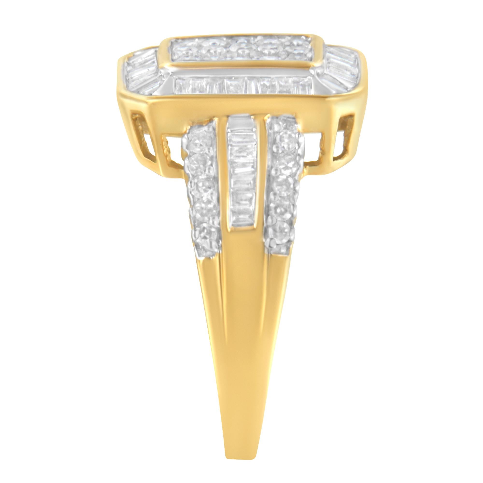 Bague en or jaune 10K à grappes de diamants ronds et baguettes de 1,0 ctw Neuf - En vente à New York, NY