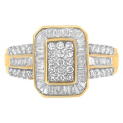 Bague en or jaune 10K à grappes de diamants ronds et baguettes de 1,0 ctw
