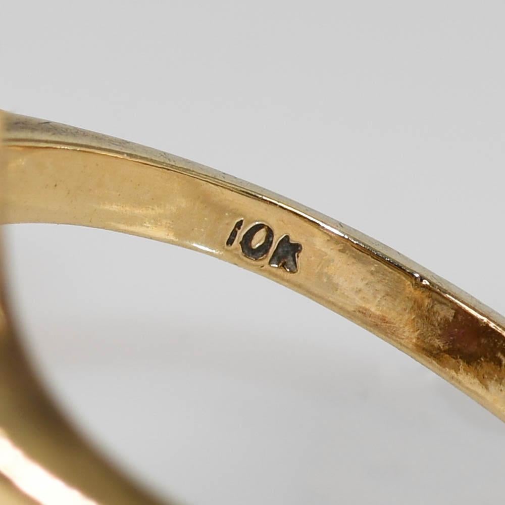 Women's 10K Yellow Gold Ruby & Diamond Ring, 4.3gr For Sale