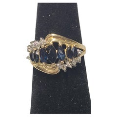 Anello da cocktail con zaffiro e diamante in oro giallo 10k