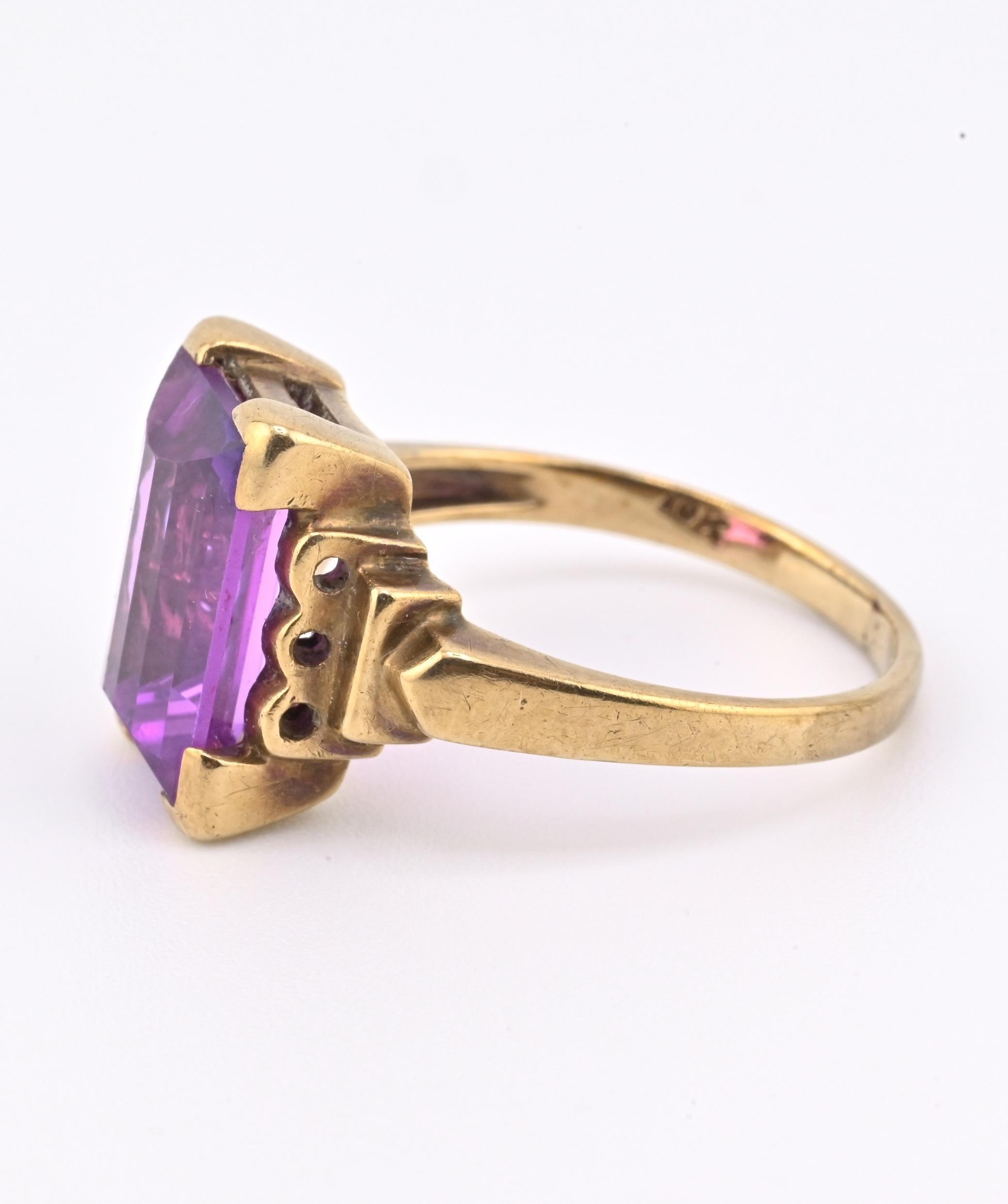 da uomo o donna Anello con zaffiro in oro giallo 10K Art Deco / Epoca Retro Certificato IGI Misura 6,75 in vendita