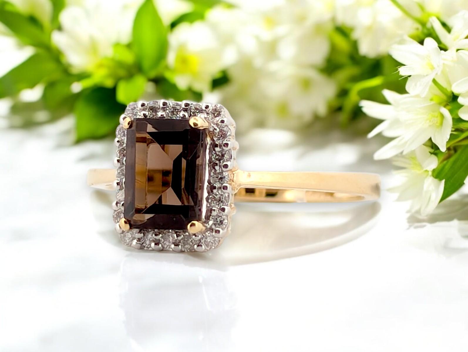 Oval Cut Lunaria  10k Yellow Gold Smoky Quartz and Diamond Halo Ring Size 7.5 For Sale