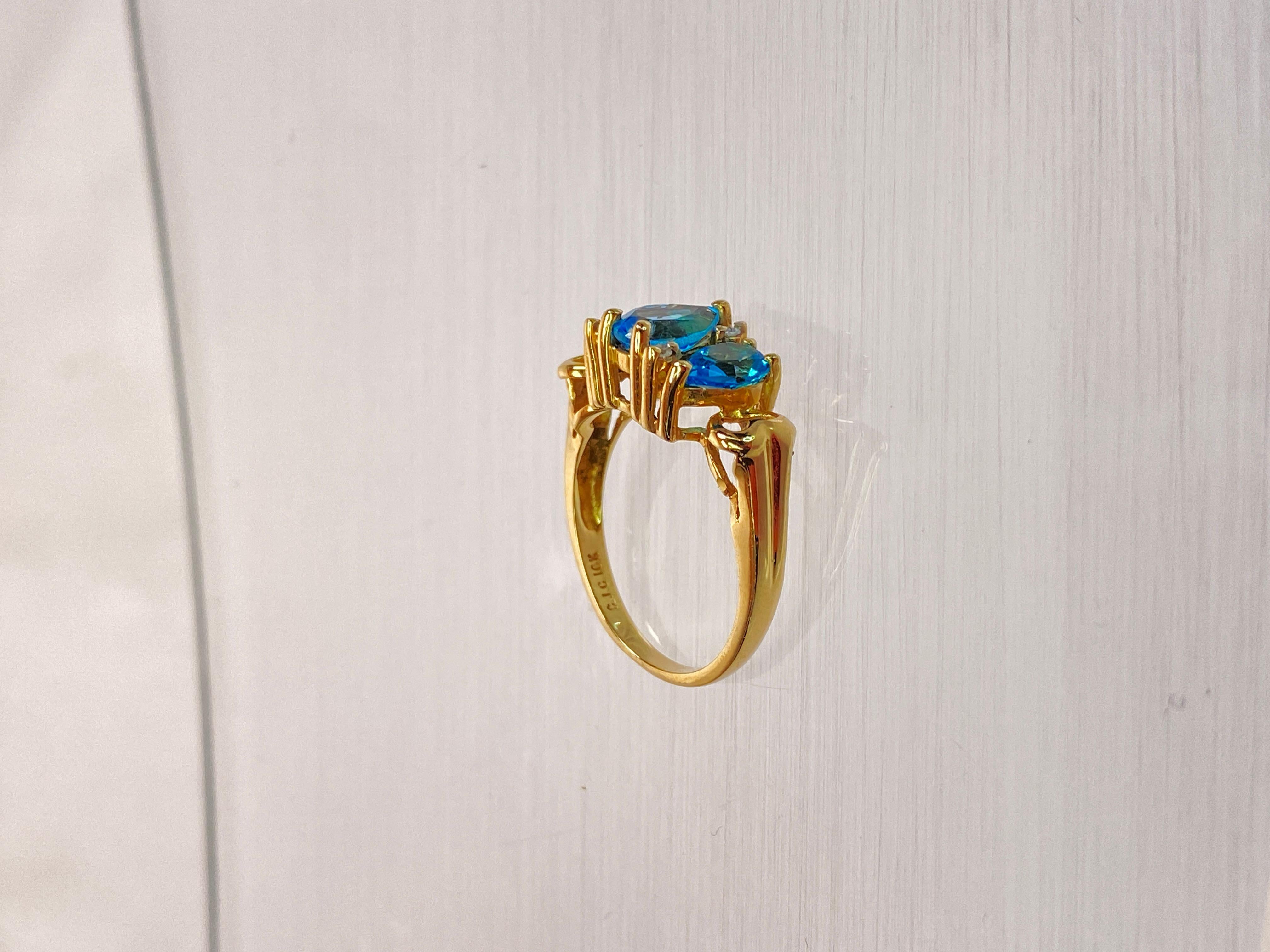 10K Yellow Gold Swiss Blue Topaz White Sapphire 3 Stone Anniversary Ring Size 6 For Sale 6