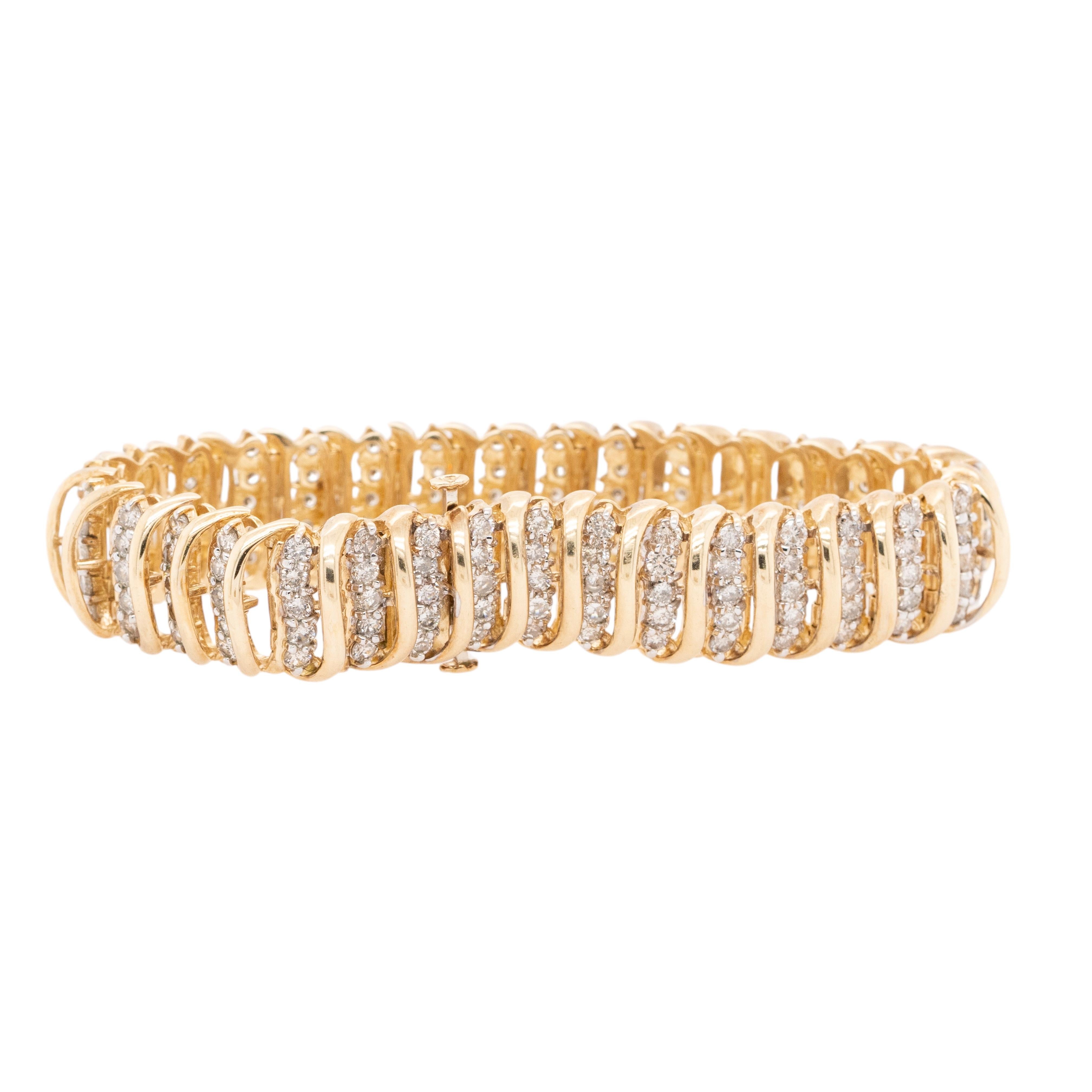 Round Cut 10k Yellow Gold Vintage Diamond Bracelet For Sale