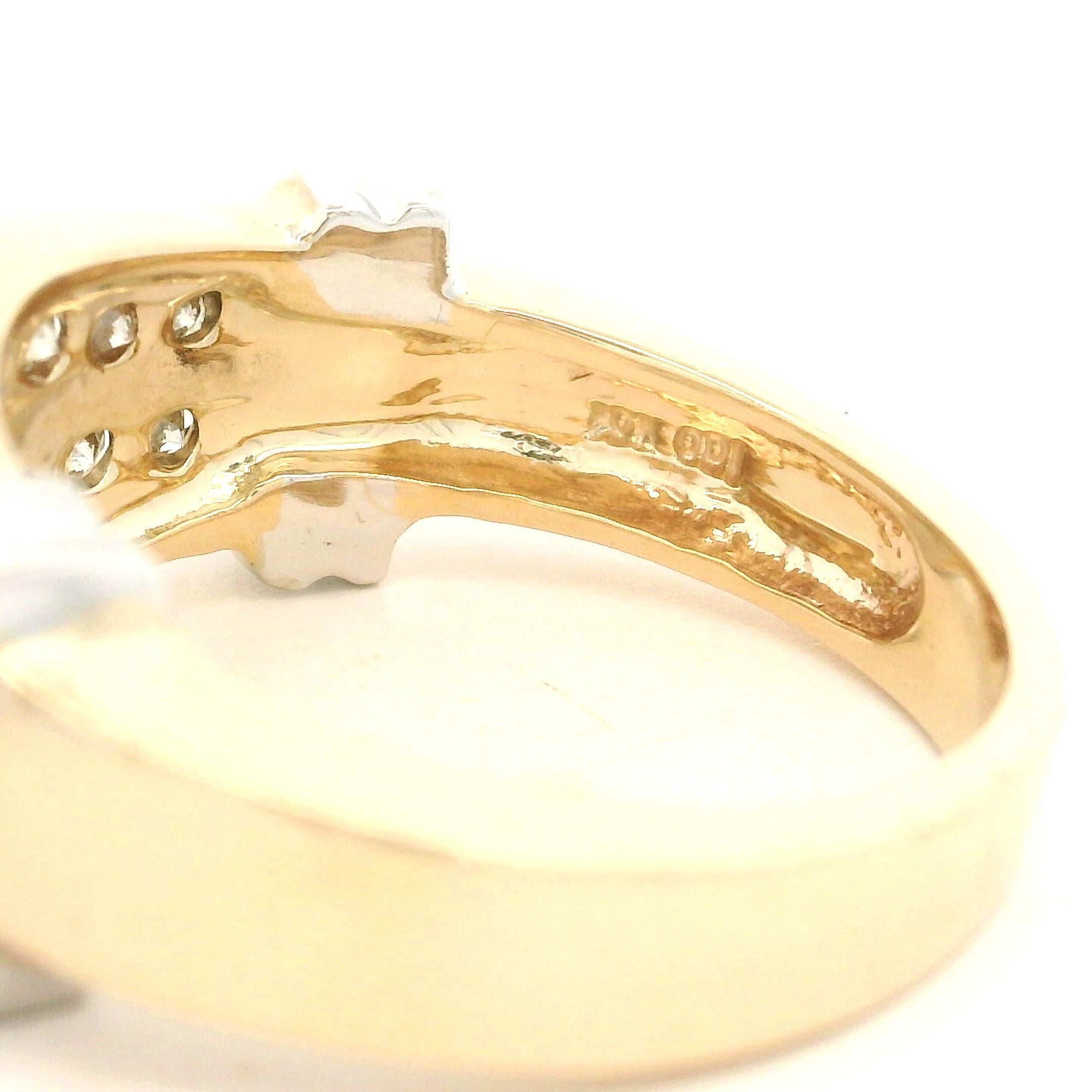 Bague à double rangée de diamants en or jaune et blanc 10k avec accents flamboyants 0,30ctw en vente 6