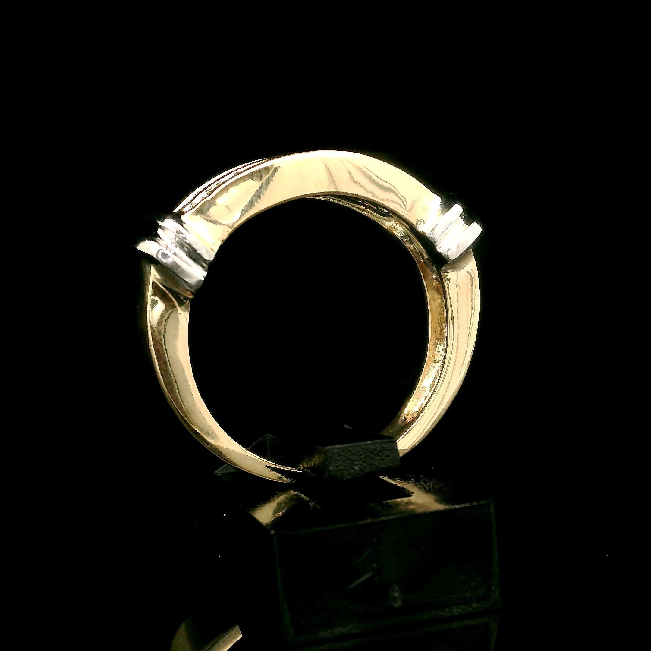Bague à double rangée de diamants en or jaune et blanc 10k avec accents flamboyants 0,30ctw en vente 1