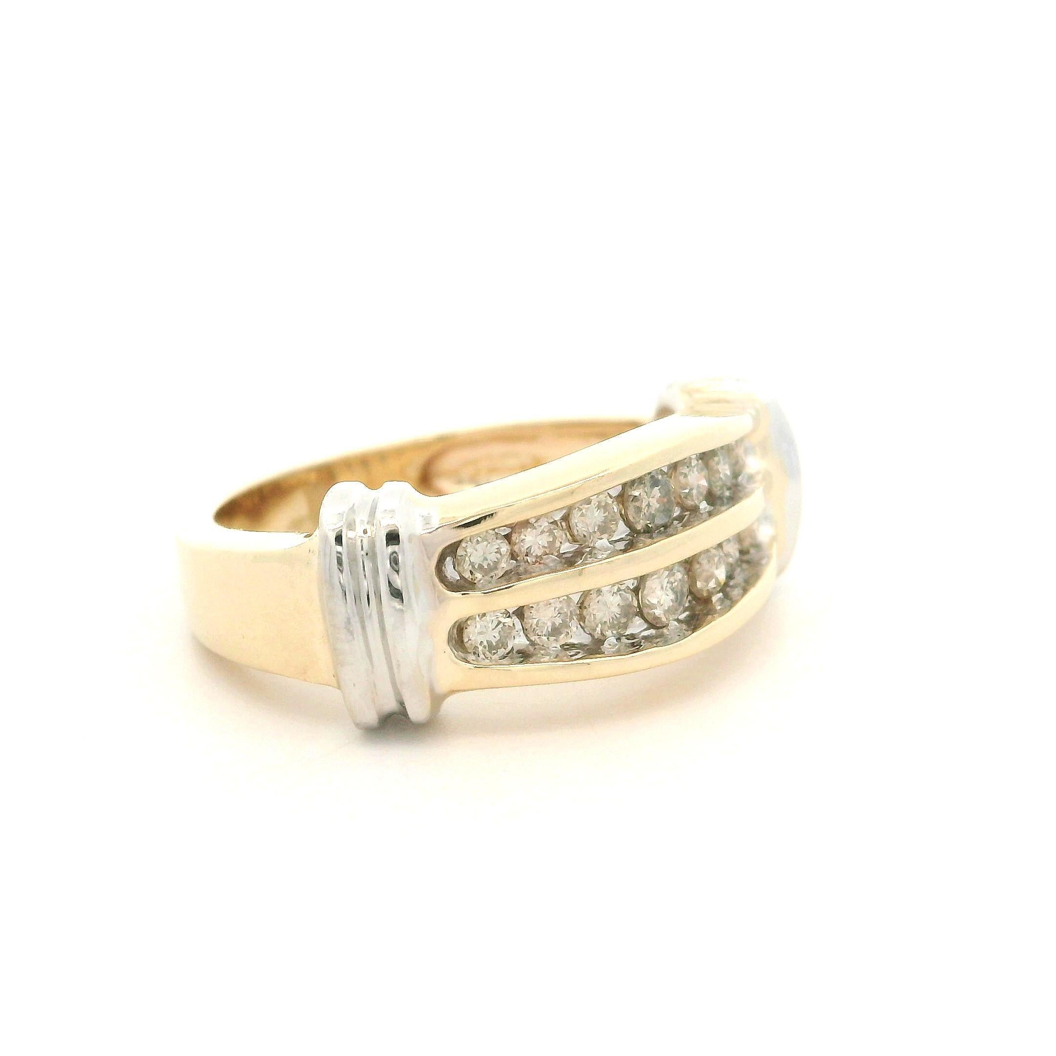 Bague à double rangée de diamants en or jaune et blanc 10k avec accents flamboyants 0,30ctw en vente 3