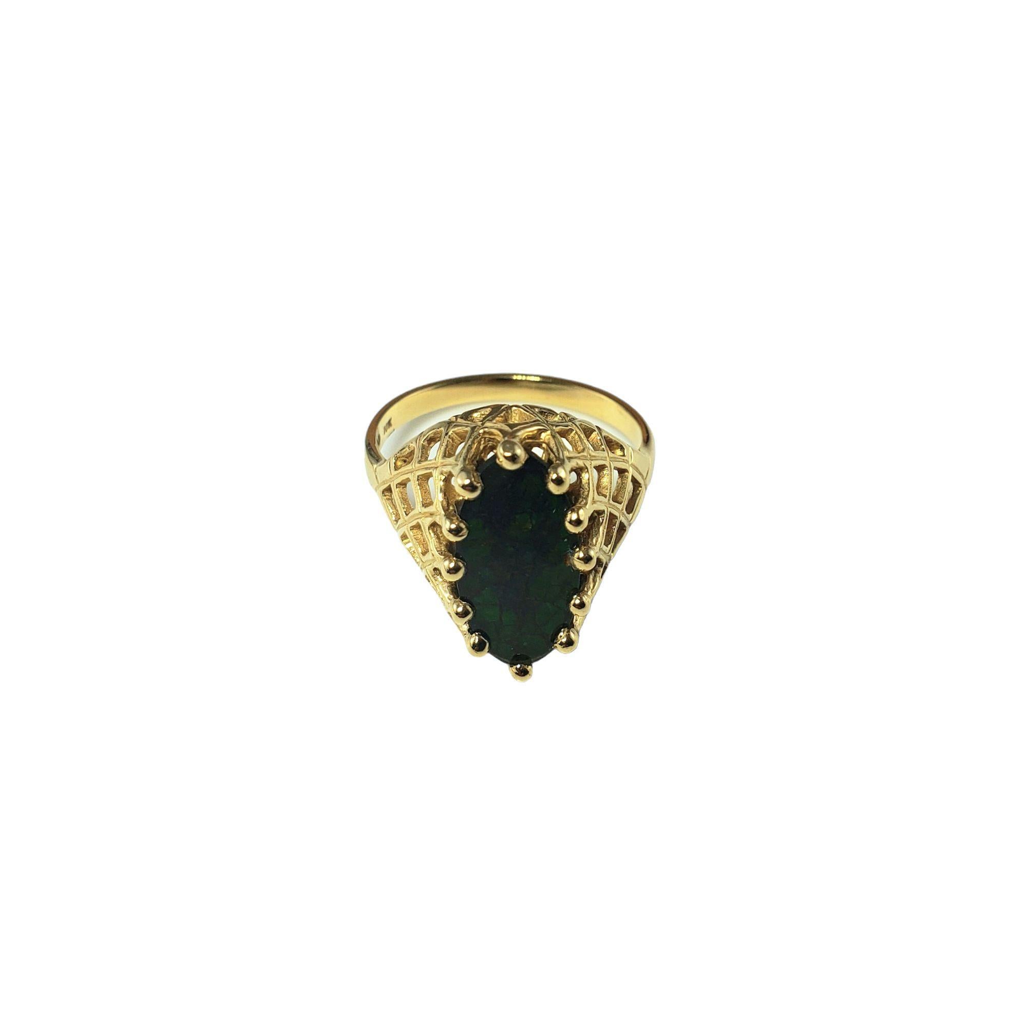 10 Karat Yellow Gold Ammonite Triplet Cathedral Style Ring Size 9-

This elegant ring features one oval cut ammonite (15.7 mm x 7.8 mm) set in beautifully detailed 10K yellow gold. Width: 18 mm.

Ring size: 9

Weight: 5.0 gr./ 3.2