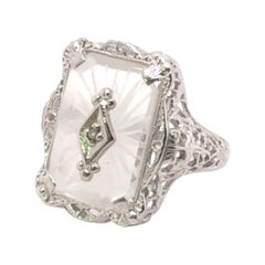 10kt Art Deco Camphor Glass Ring