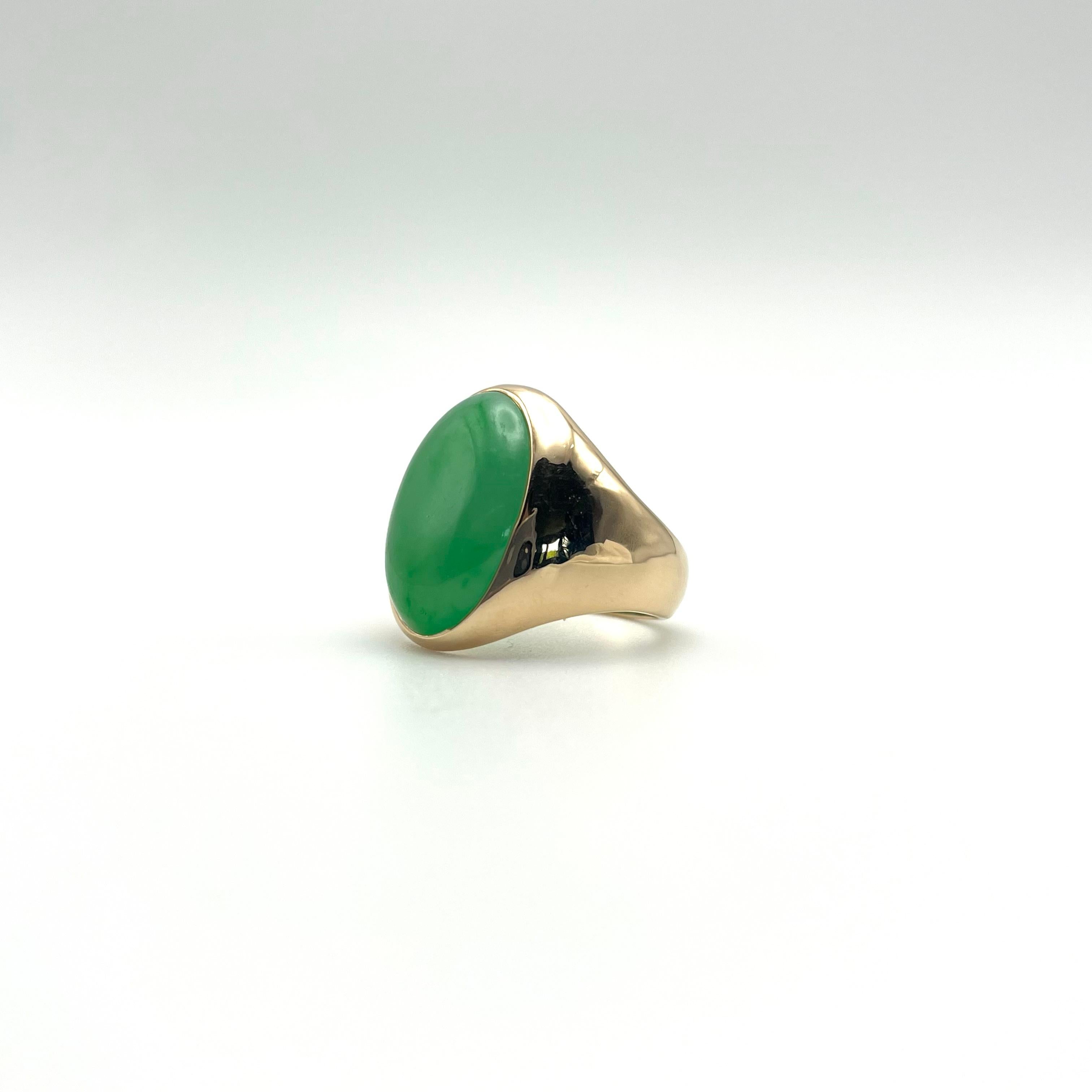 Cabochon 10KT Gold Men's Jade Ring For Sale