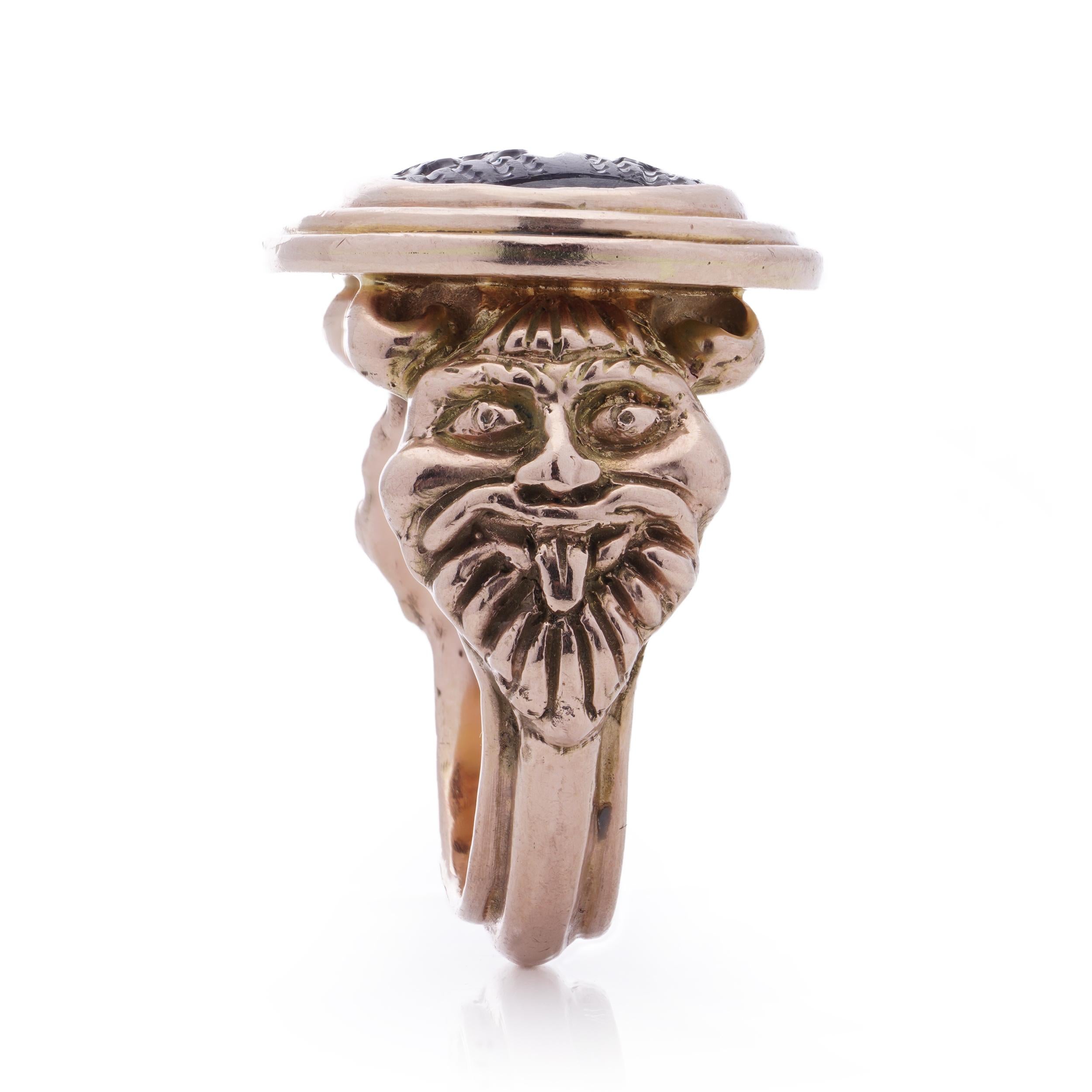 Victorian 10kt. pink gold men's large-sized intaglio ring with amethyst featuring Helios  For Sale
