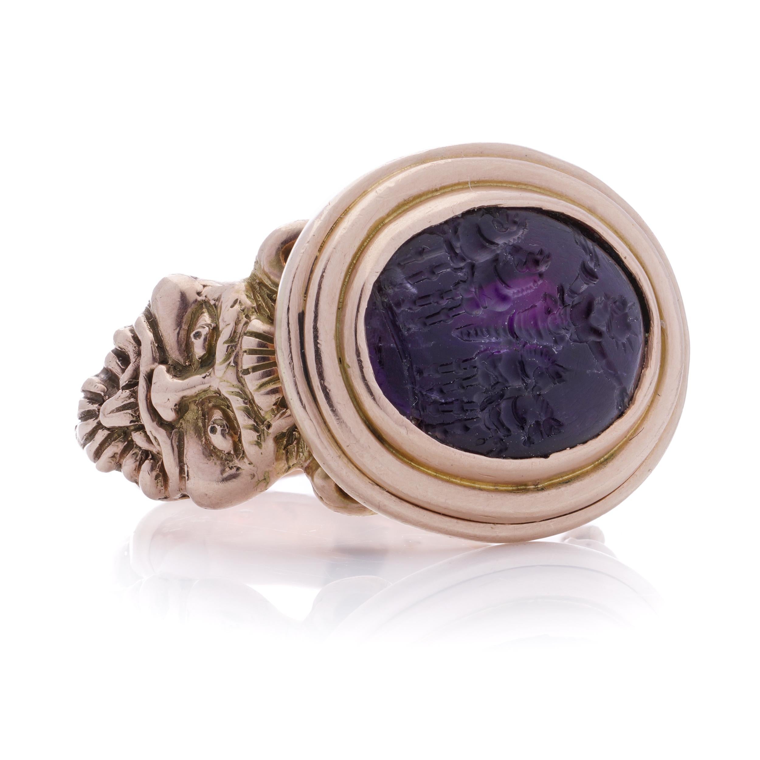 10kt. pink gold men's large-sized intaglio ring with amethyst featuring Helios  In Good Condition For Sale In Braintree, GB