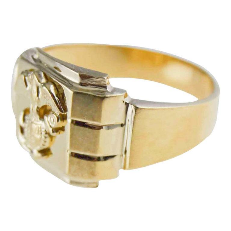 10Kt. Massivgold Art Deco Ring Größe 6,5 und handgefertigt ca. 1940''s für Damen oder Herren im Angebot