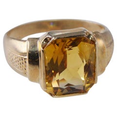 10Kt. Solid Gold Art Deco Signet Ring with Citrine Quartz Faceted Stone 1930's
