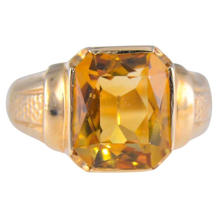 10Kt. Solid Gold Art Deco Signet Ring with Citrine Quartz Faceted Stone 1930's For Sale
