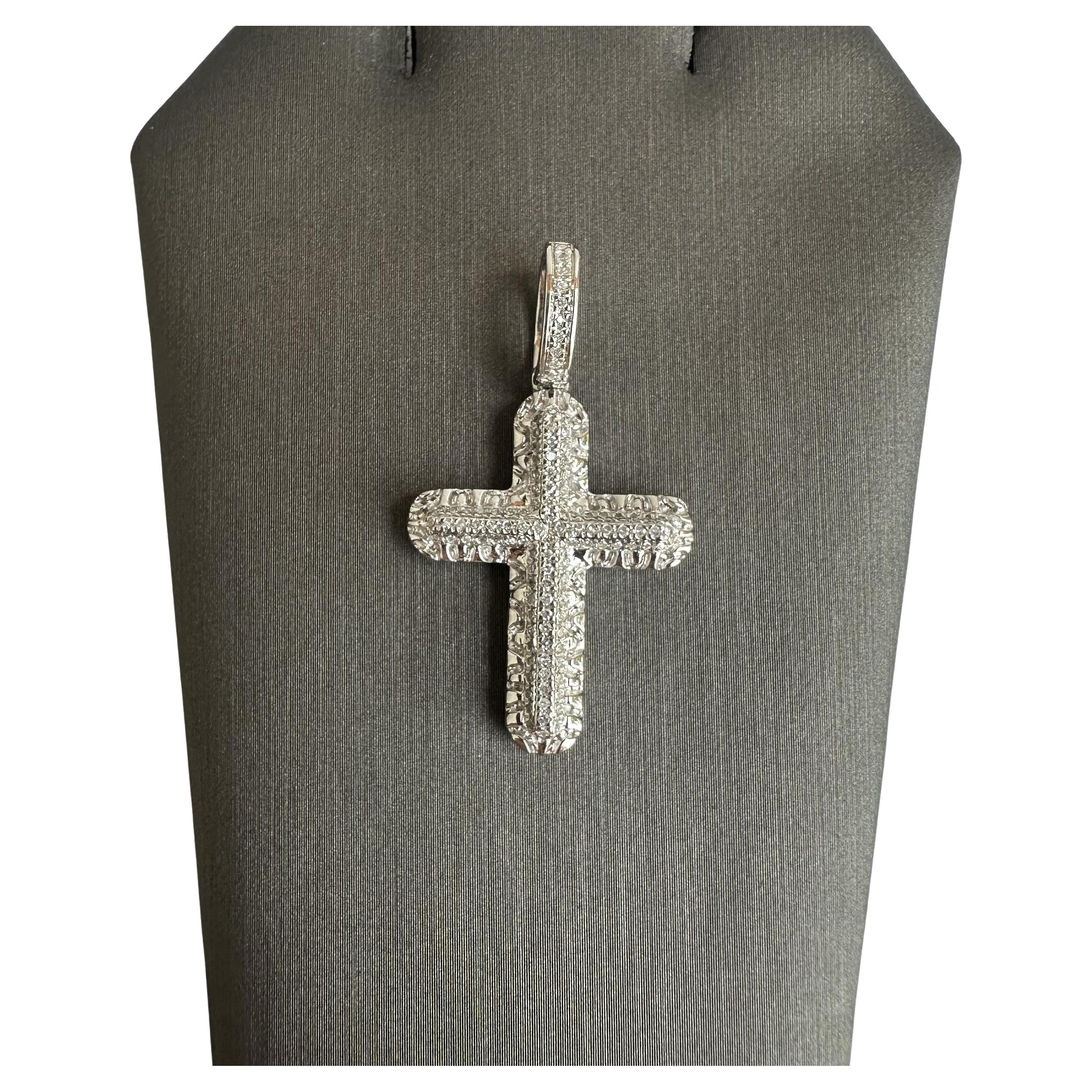 10kt White Gold Diamond Cross Pendant - 0.24ctw GH SI2-I1 Diamonds, New