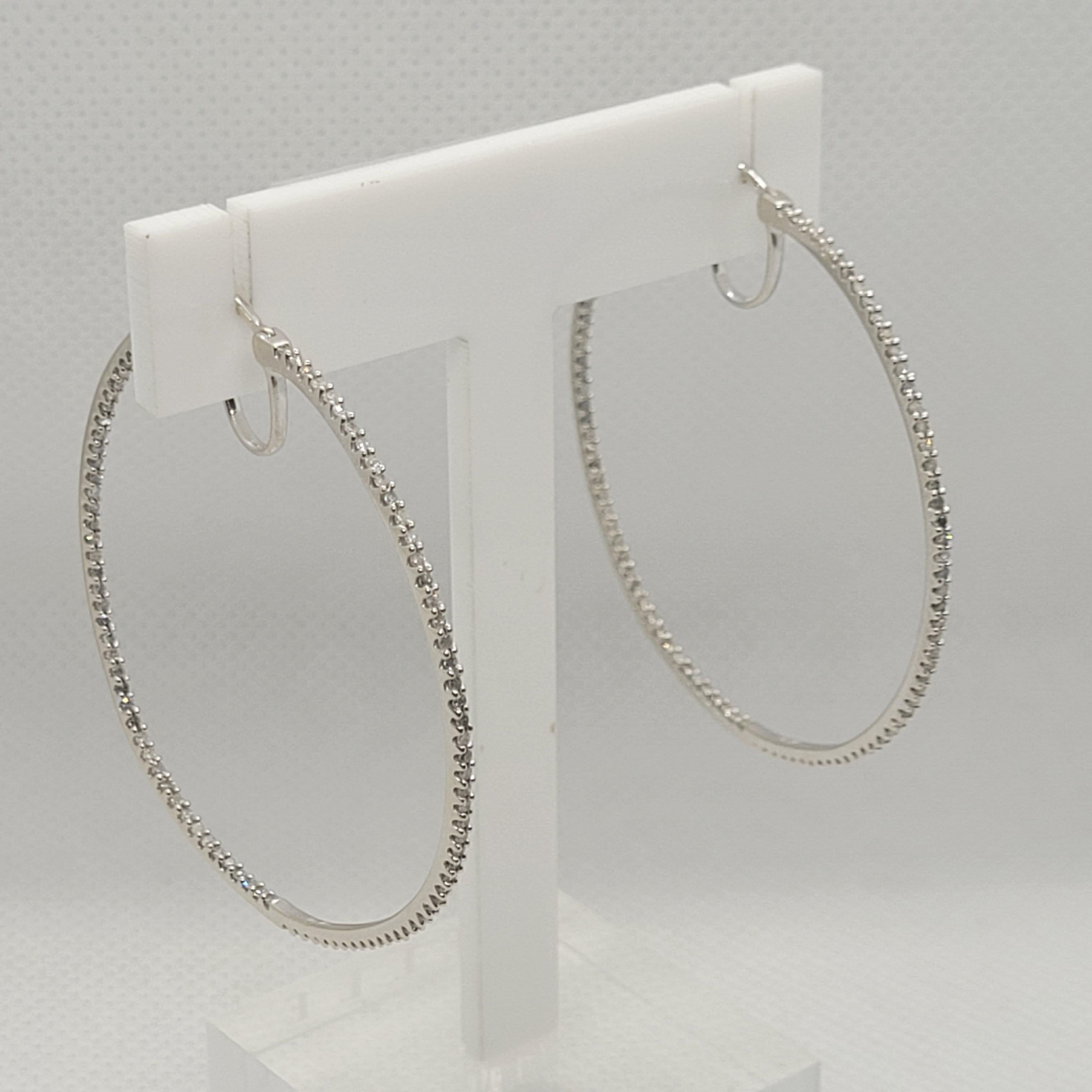 10kt White Gold Large 2.00cttw Diamond Hoop Earrings, Inside Out Design, 48mm For Sale 3