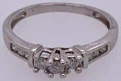 10 Karat White Gold Ring .25 Carat 2.03 Grams Total