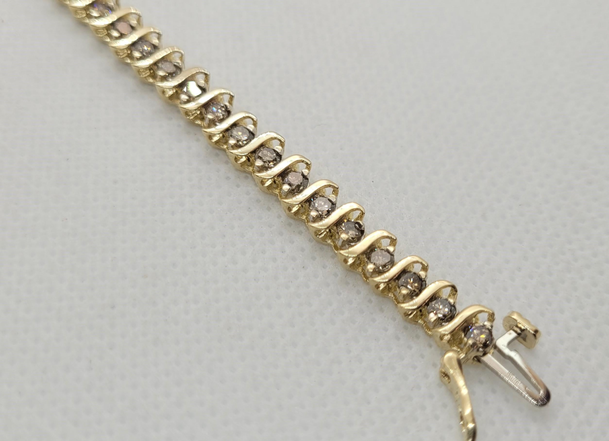 Round Cut 10kt Yellow Gold 4.50cttw Round Brilliant Diamond Tennis Bracelet, 