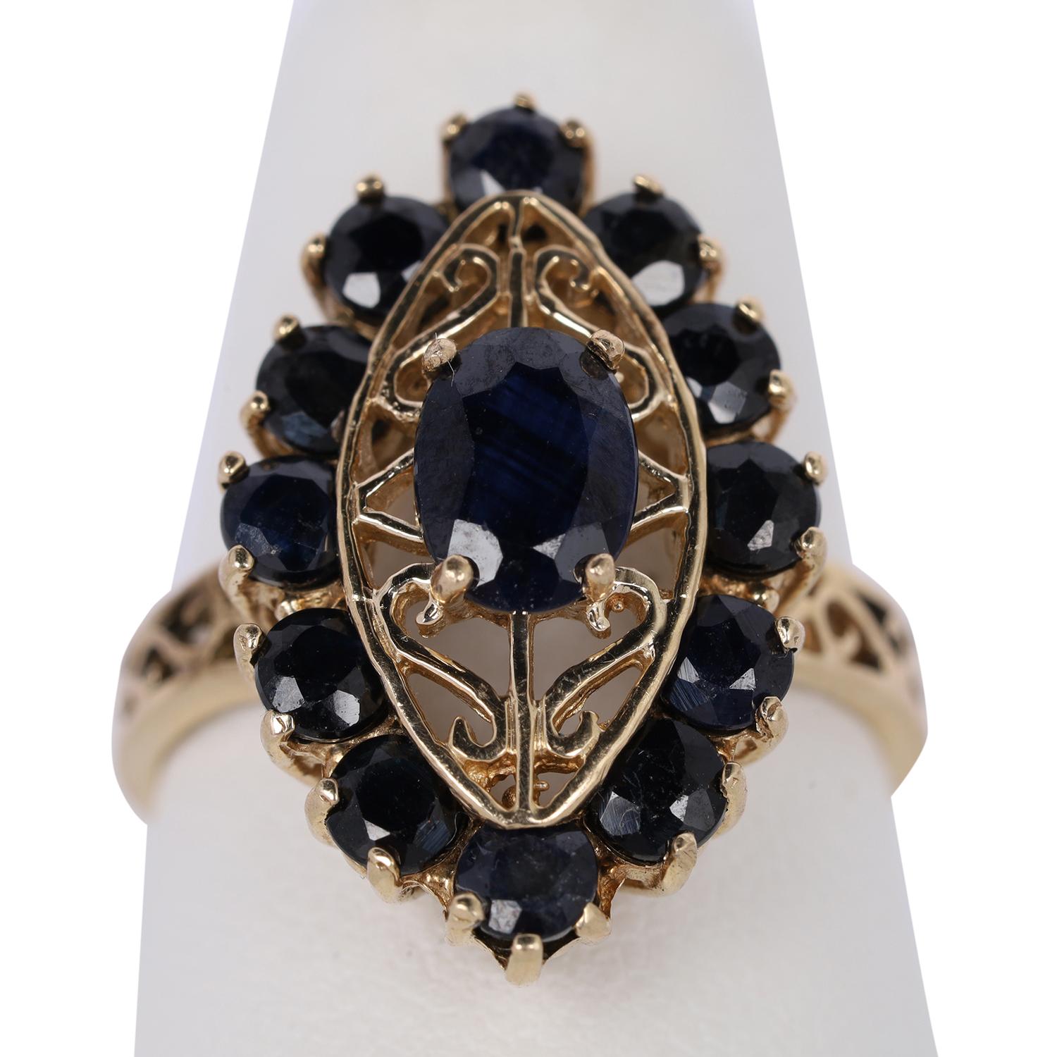 10Kt Yellow Gold Natural Sapphire Filigree Style Ring Size 7.25 For Sale 3
