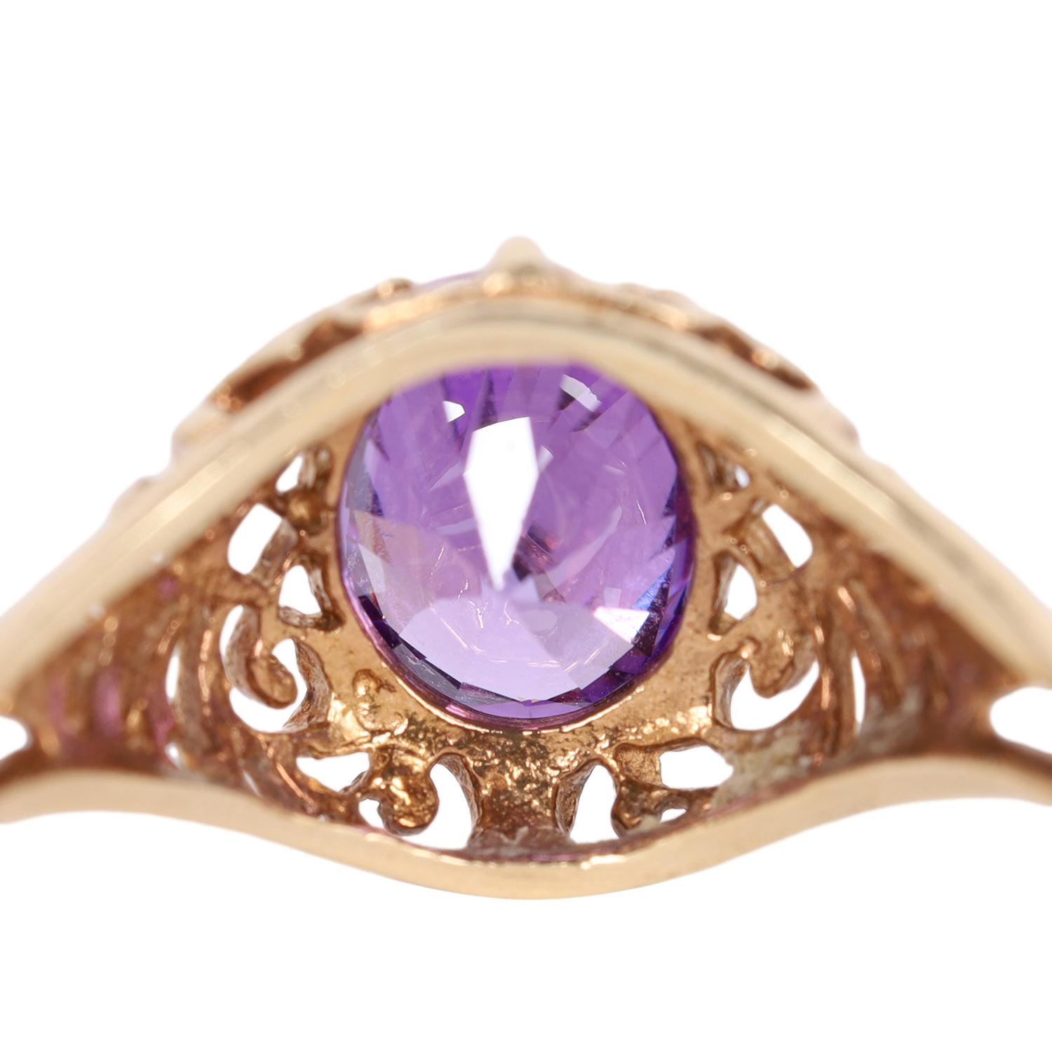 10Kt Yellow Gold Royal Purple Amethyst Solitaire Ring Filigree Size 8.5 For Sale 4