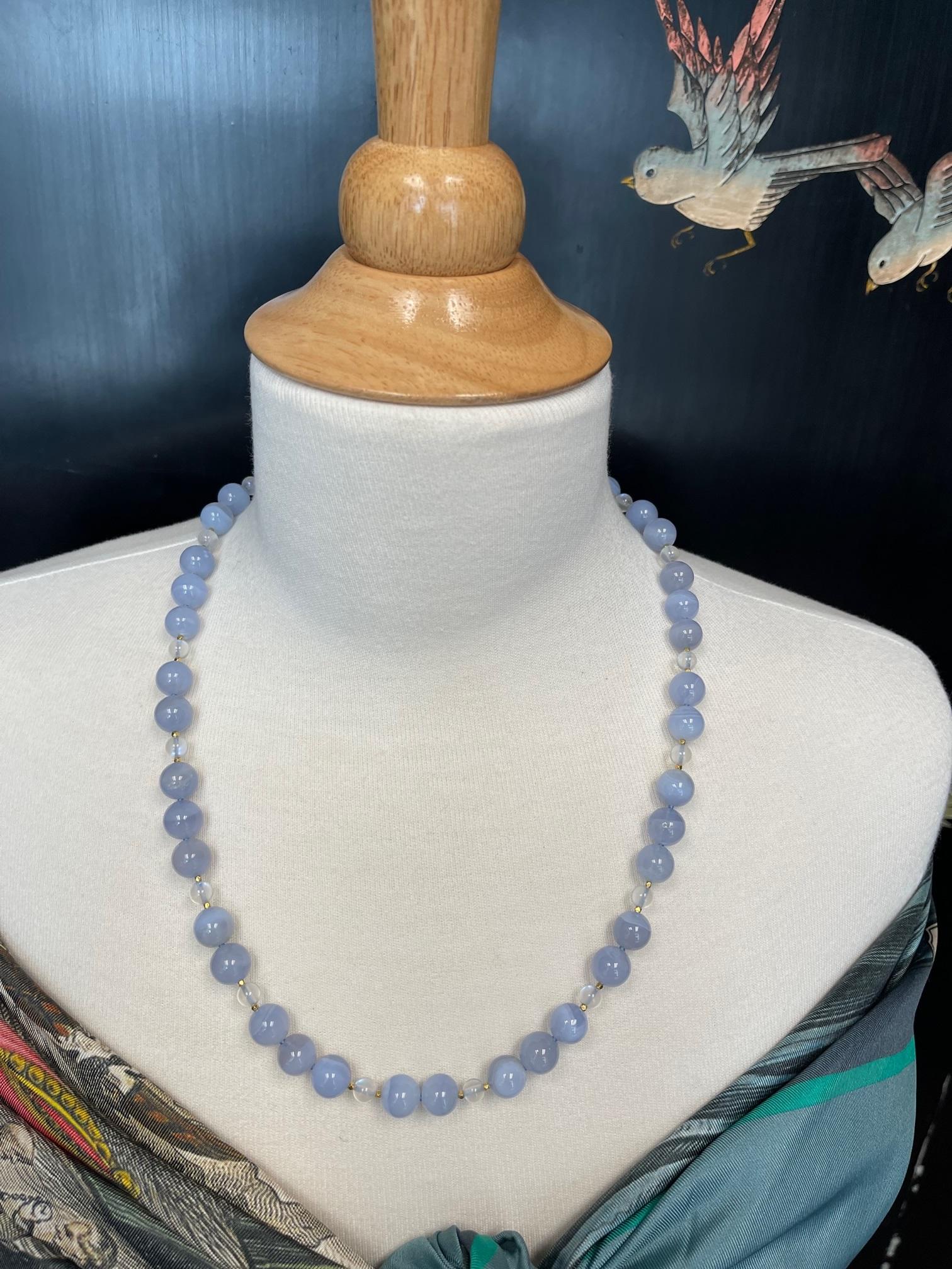 10mm Chalcedony and Moonstone Bead Necklace with Yellow Gold Accents For Sale 4