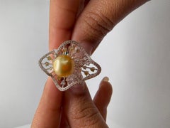 10 mm großer Cocktail-Diamantring mit goldener Südseeperle im „Soleil“-Design