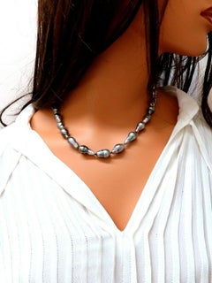 Natural Baroque Tahitian Pearls Necklace 14 Karat Clasp