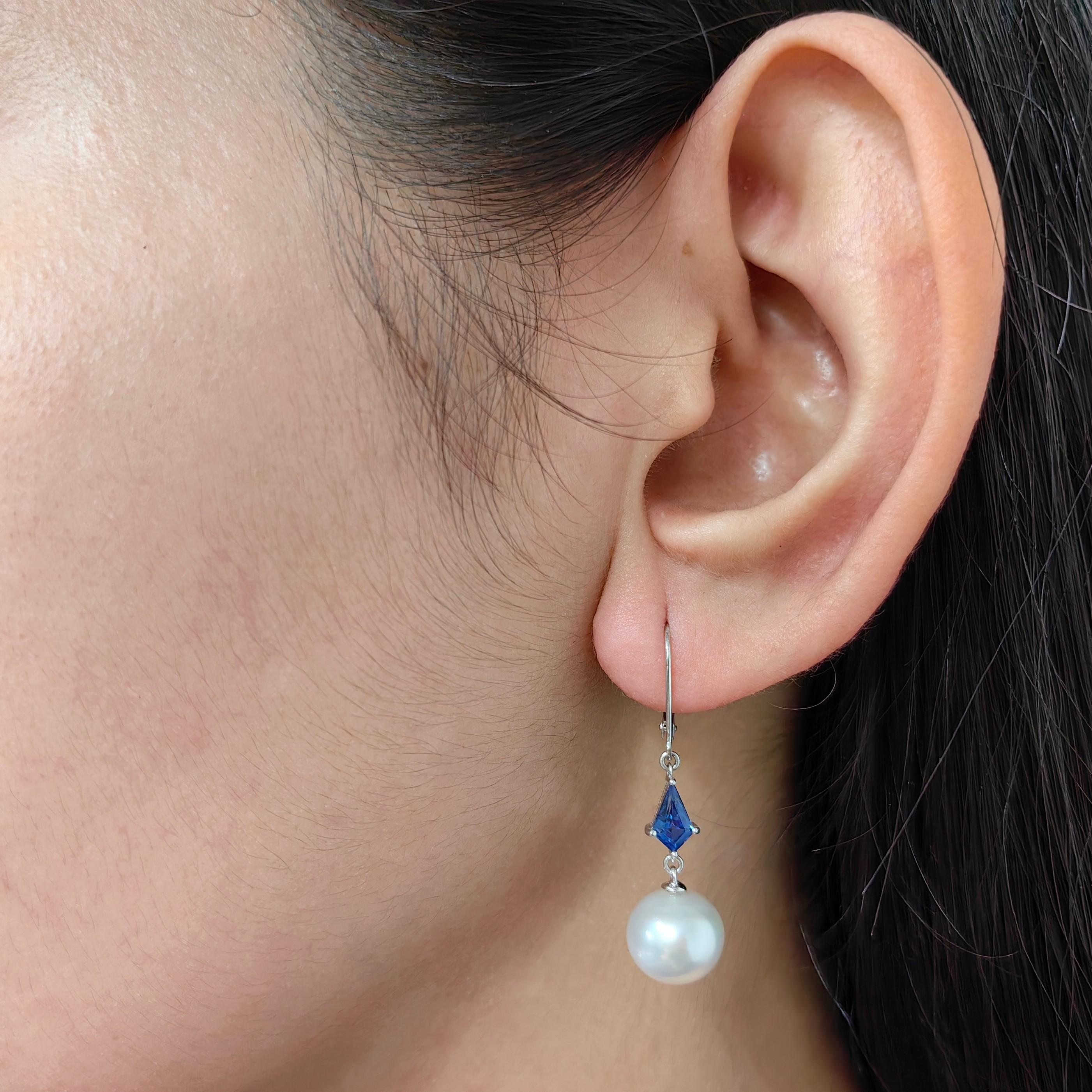 10mm Natural Pearl & Kite Cut Blue Sapphire Dangling Earrings in 18K White Gold For Sale 4
