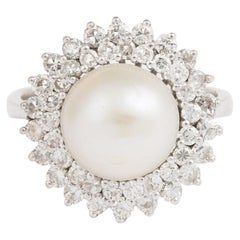 Retro 10mm Pearl Diamonds 18 Carat White Gold Daisy Ring