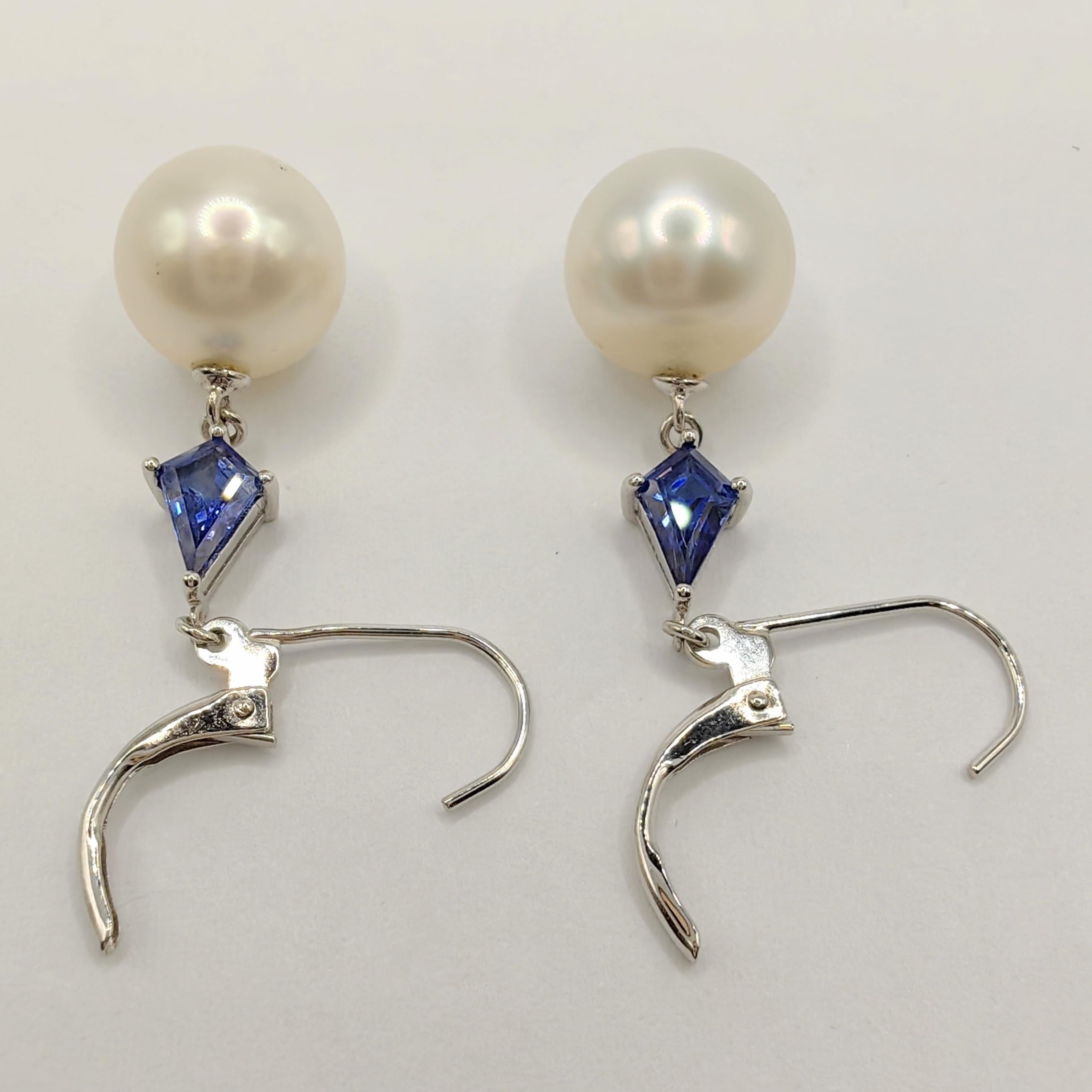 Women's 10mm Natural Pearl & Kite Cut Blue Sapphire Dangling Earrings in 18K White Gold For Sale