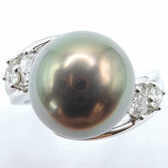 10mm Tahitian Black Pearl and Round-cut Natural Diamond Ring in 18k White Gold