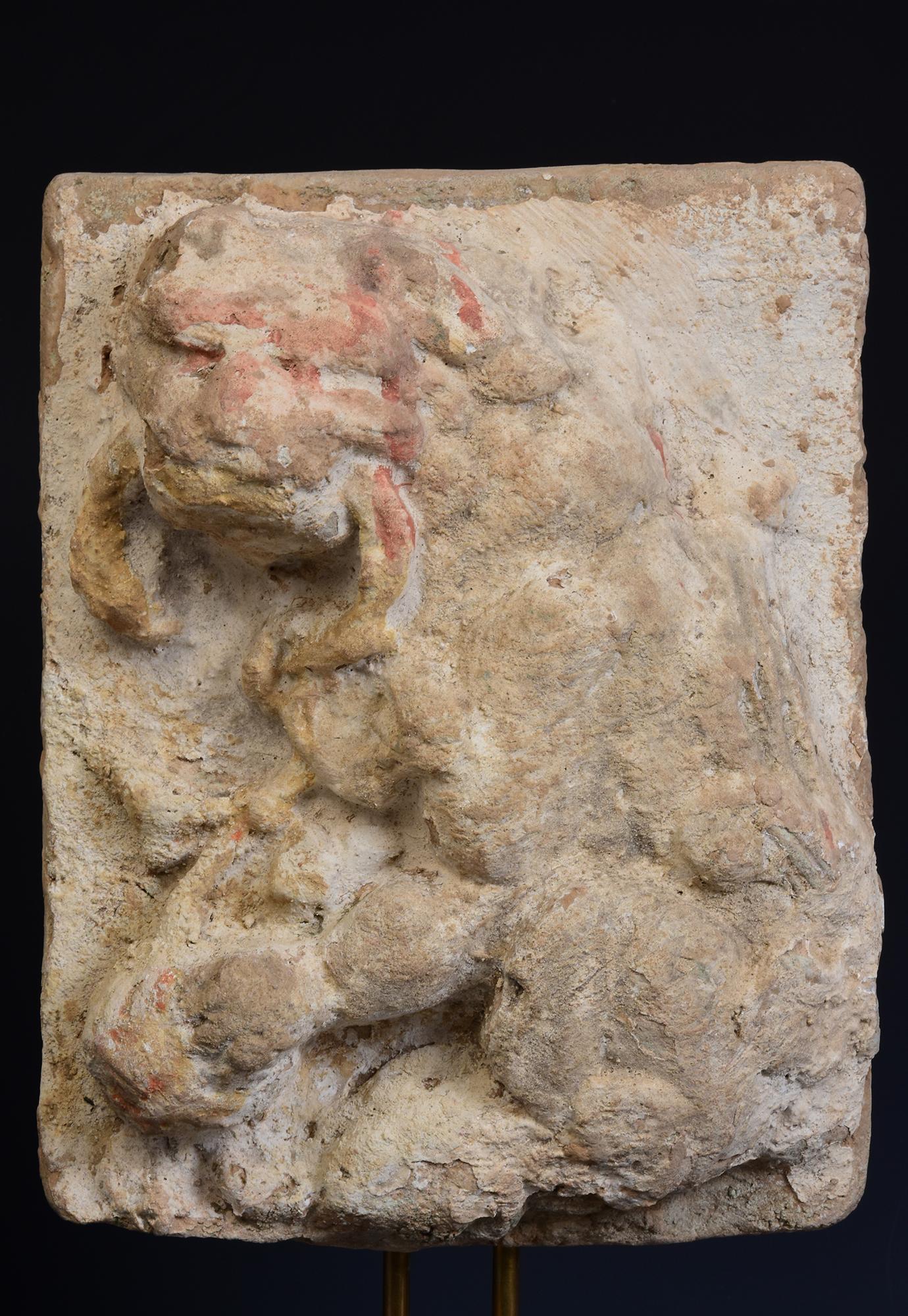 Siglo X - XII, Dinastía Song, Un par de paneles de león de cerámica china antigua Alfarería en venta
