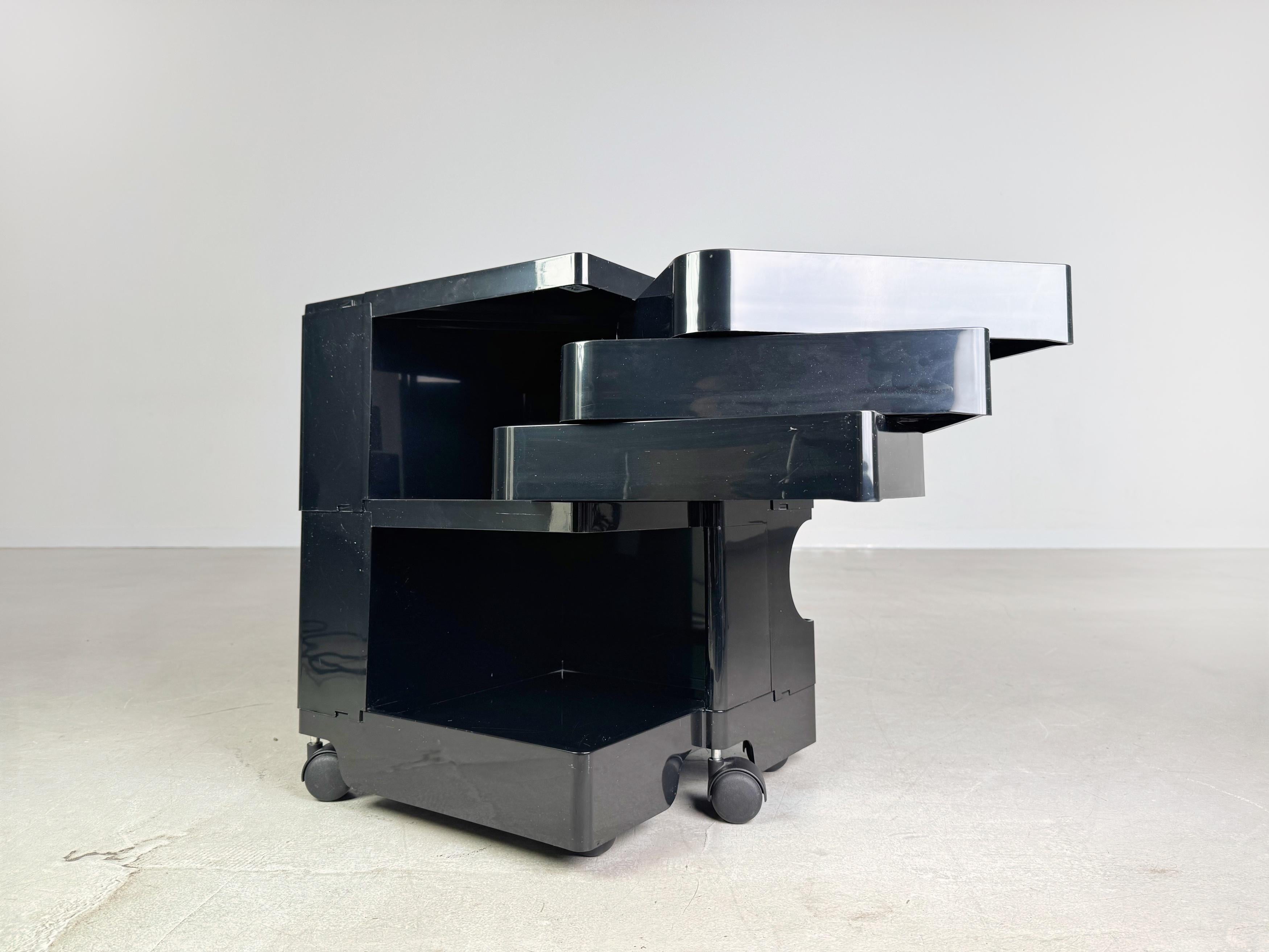 6x Joe Colombo Rollcontainer Bobby Beistelltisch schwarz 1970 Italien Bon état - En vente à Berlin, DE