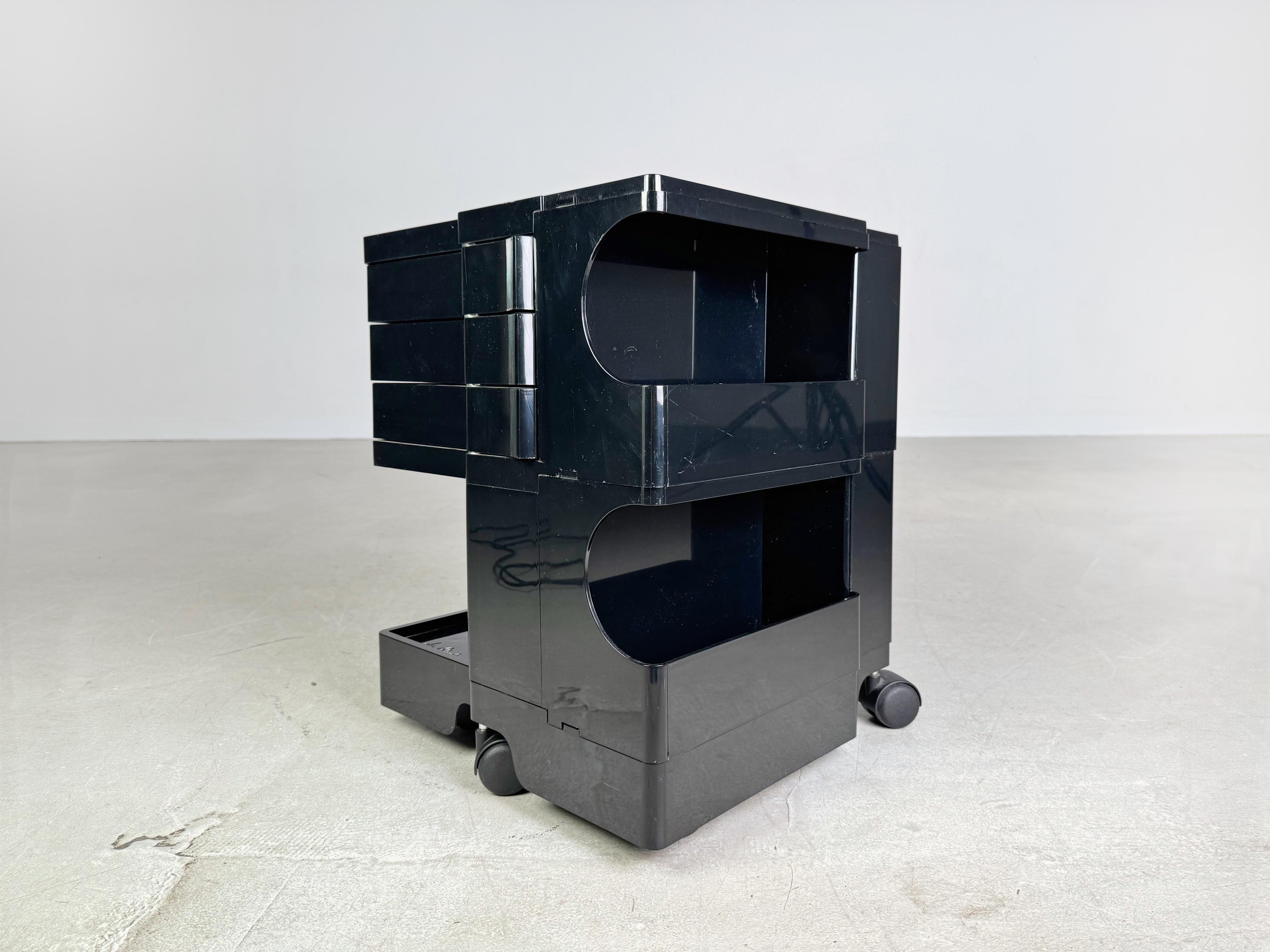 Plastique 6x Joe Colombo Rollcontainer Bobby Beistelltisch schwarz 1970 Italien en vente