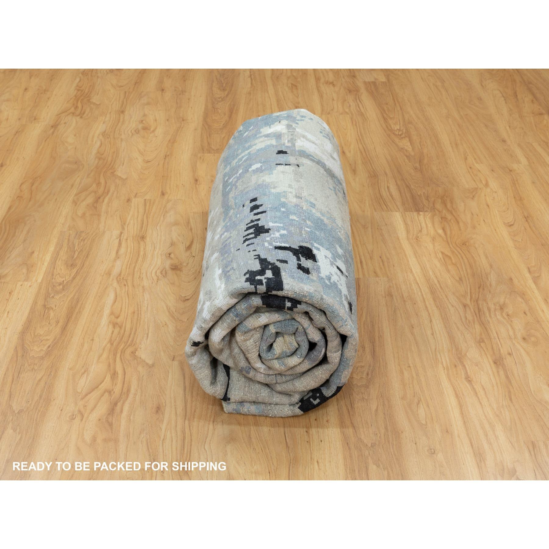 10'x10' Abstract Design Silver-Blue Tapis en laine et soie à poils longs noué à la main en vente 2