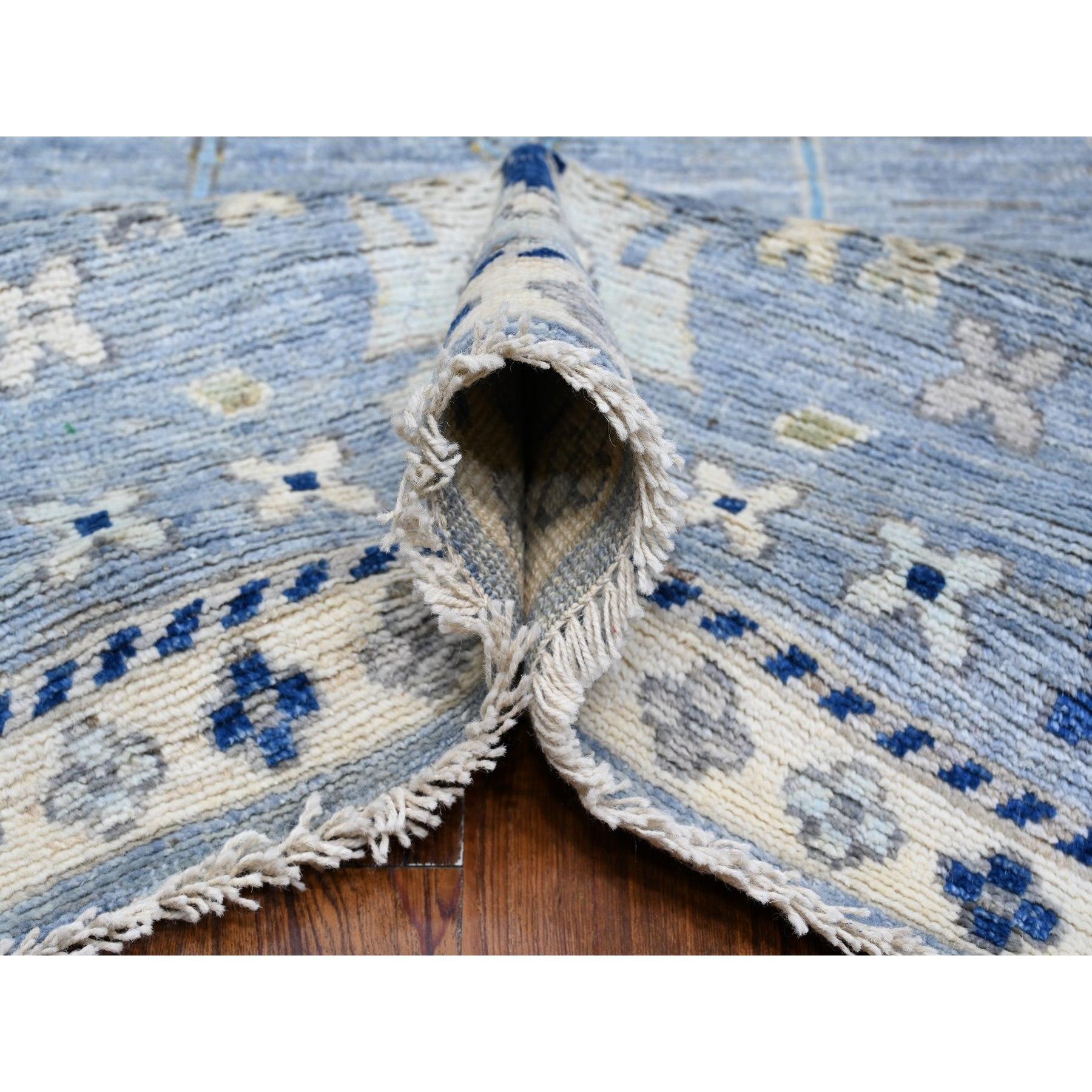 10'x10' Air Force Blau Wolle Schuss Angora Oushak Quadratischer Orientteppich im Zustand „Neu“ im Angebot in Carlstadt, NJ