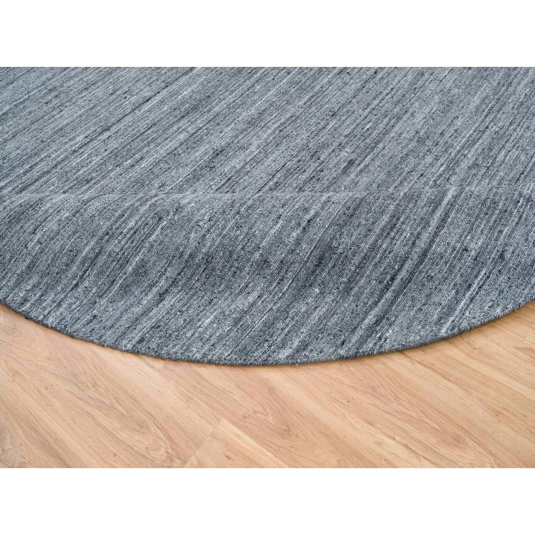 10'x10' Arsenic Gray Wolle Modern Striae Rund Handgewobener Orientteppich im Zustand „Neu“ im Angebot in Carlstadt, NJ
