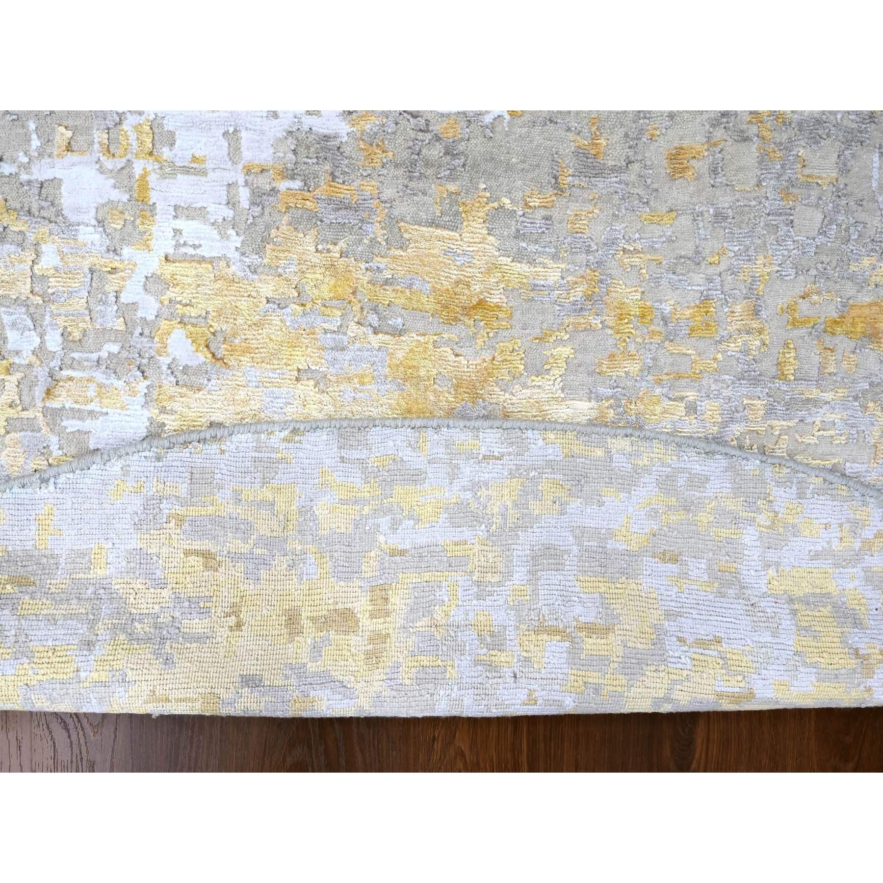 10'x10' Beige mit goldenem abstraktem Design aus Wolle und Seide, handgeknüpfter runder Teppich (Moderne) im Angebot