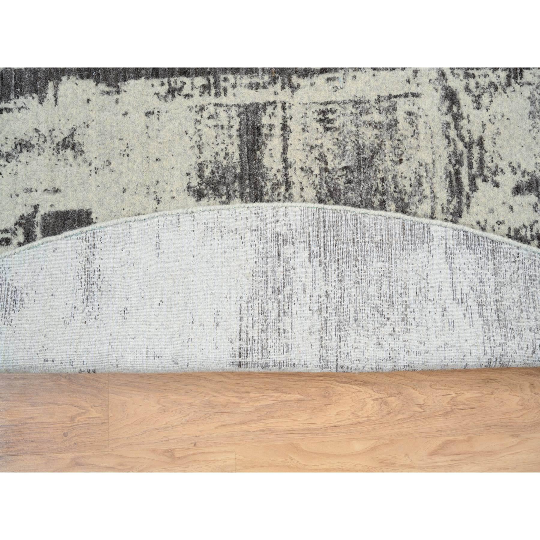 Alfombra redonda tejida a mano de lana y seda de diseño moderno negro 10'x10' Anudado a mano en venta
