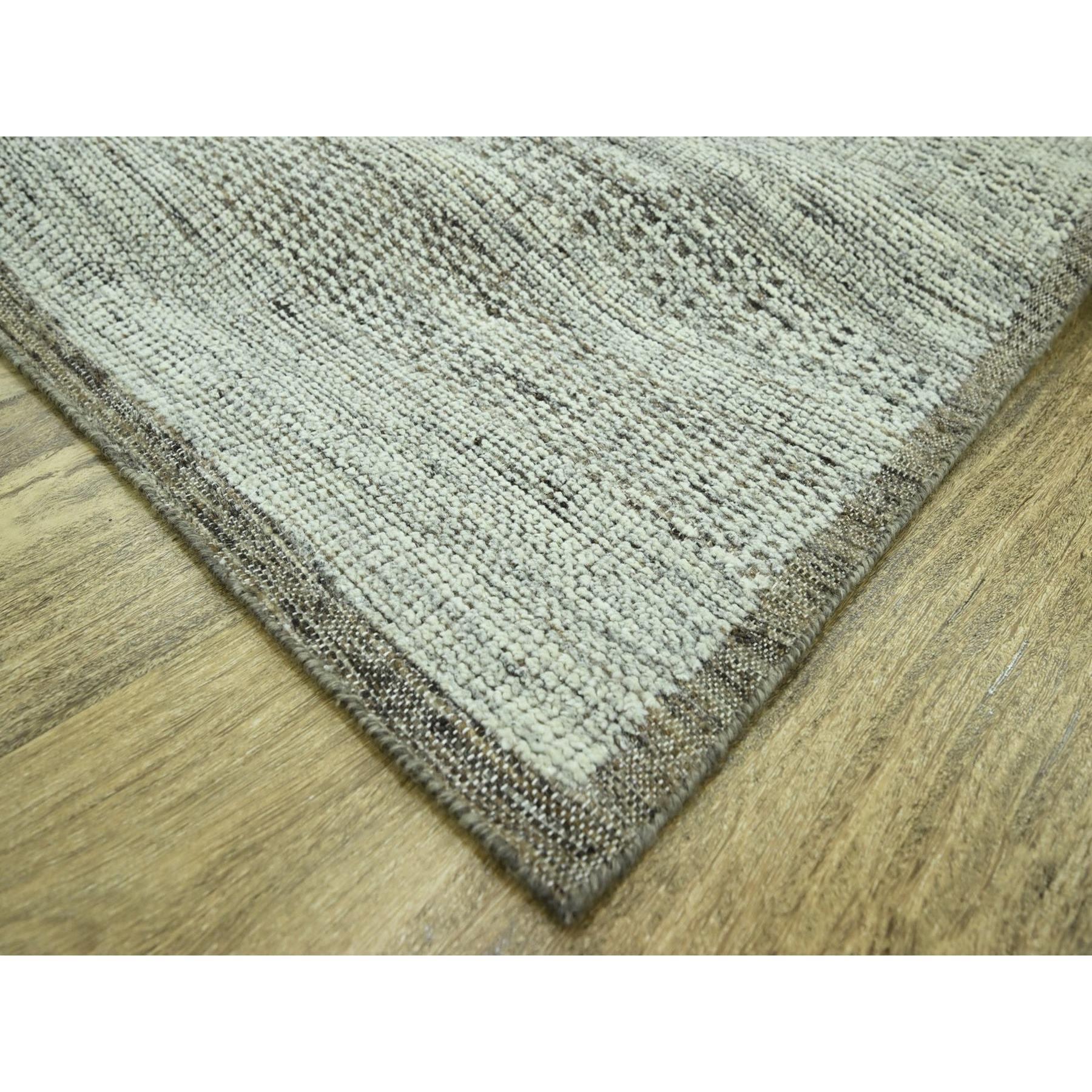 10'x10' Tapis oriental carré en laine pure, noué à la main, motif d'herbe oxydée marron Neuf - En vente à Carlstadt, NJ