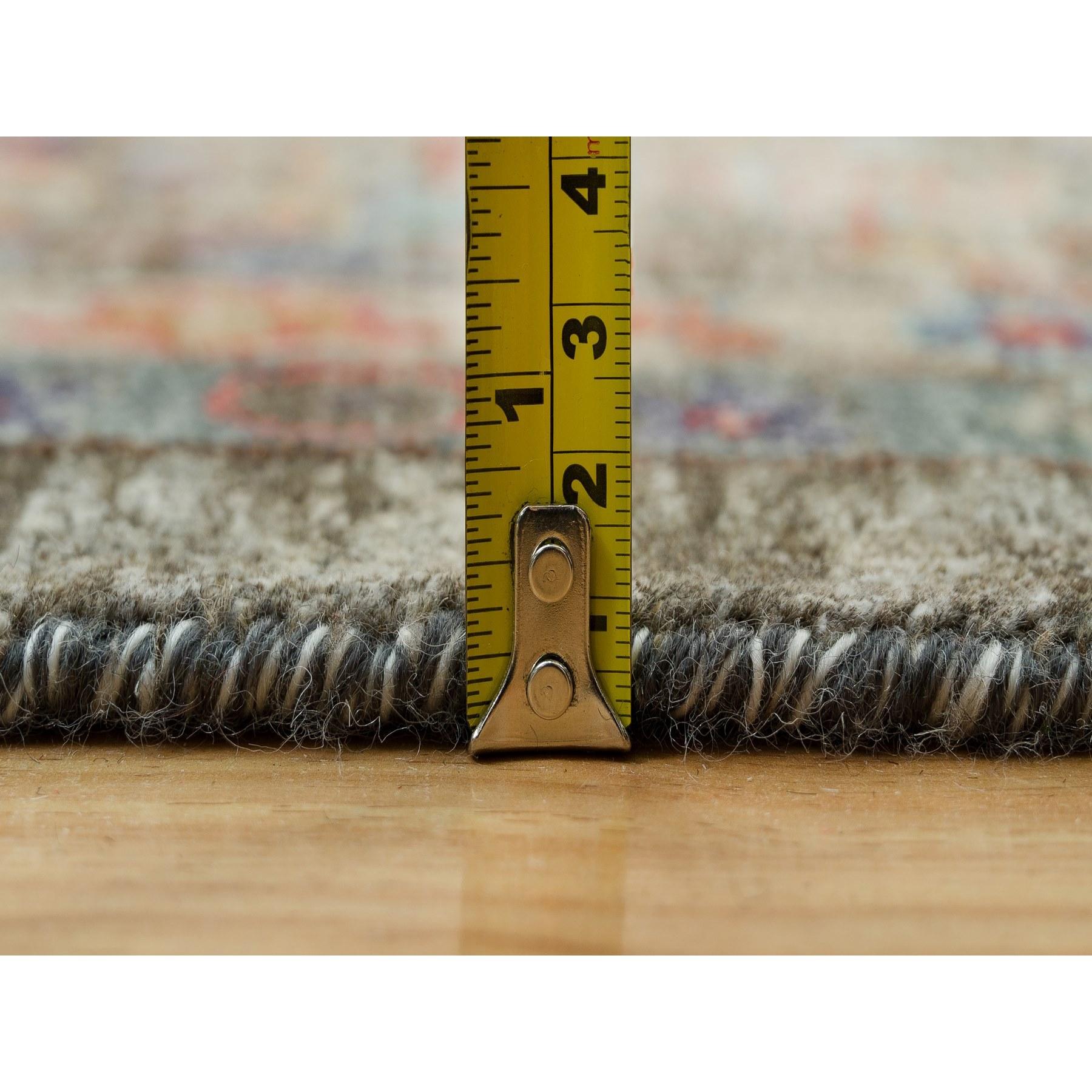 10'x10' Brauner Striae Muster Handgeknüpft Texturierte Wolle und Seide Quadratischer Teppich im Angebot 5