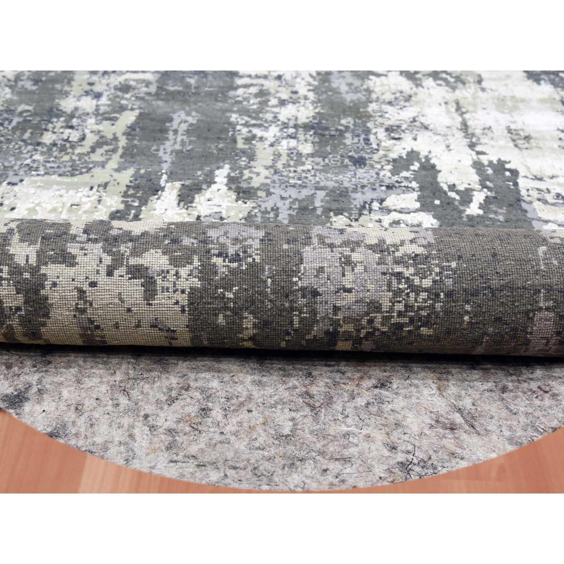 Annodato a mano 10'x10' Tappeto rotondo grigio antracite in lana e seta a trama fitta annodato a mano in vendita