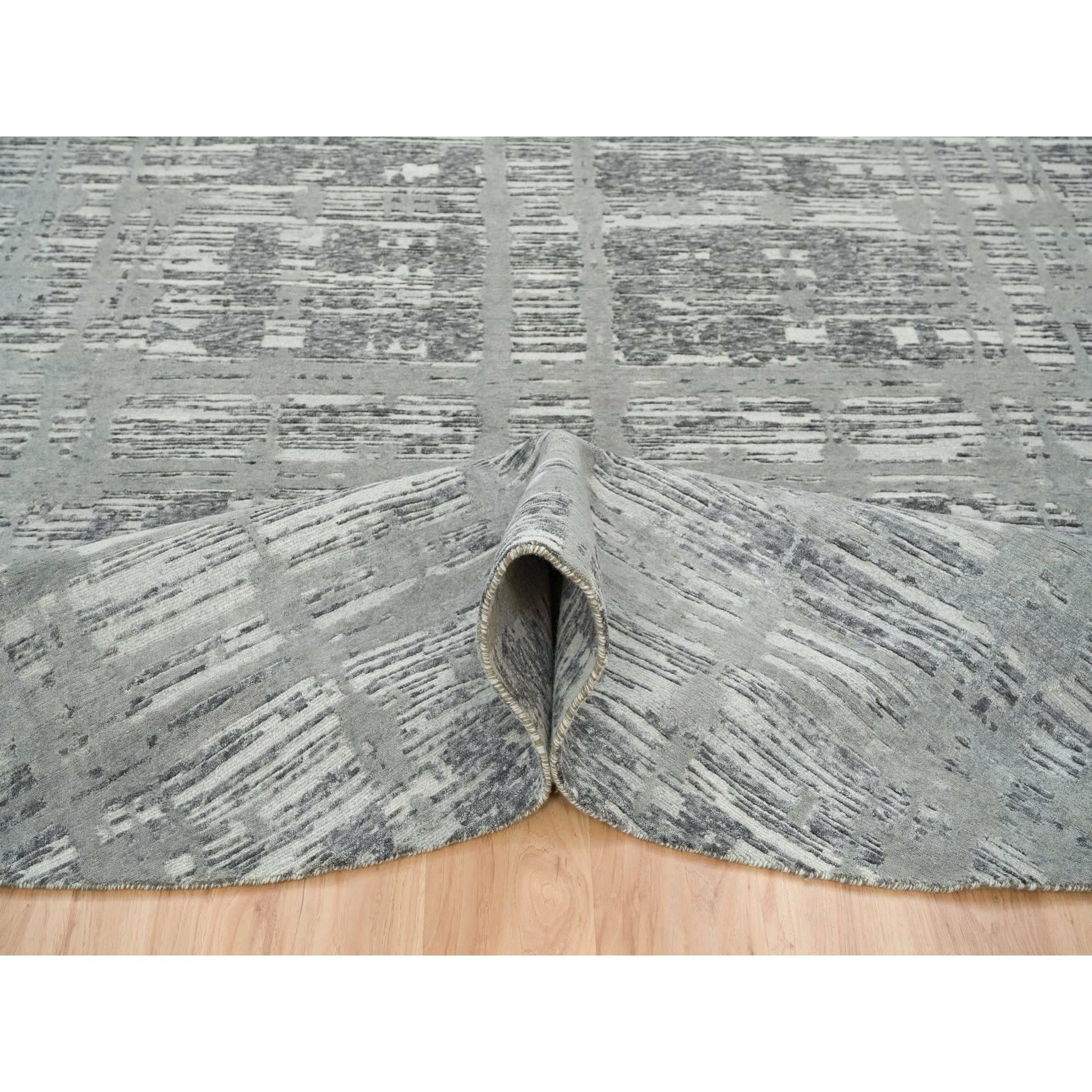 10'x10' Dunkelgrauer handgesponnener, ungefärbter Wollteppich, handgeknüpft, modern, rund, orientalisch im Zustand „Neu“ im Angebot in Carlstadt, NJ