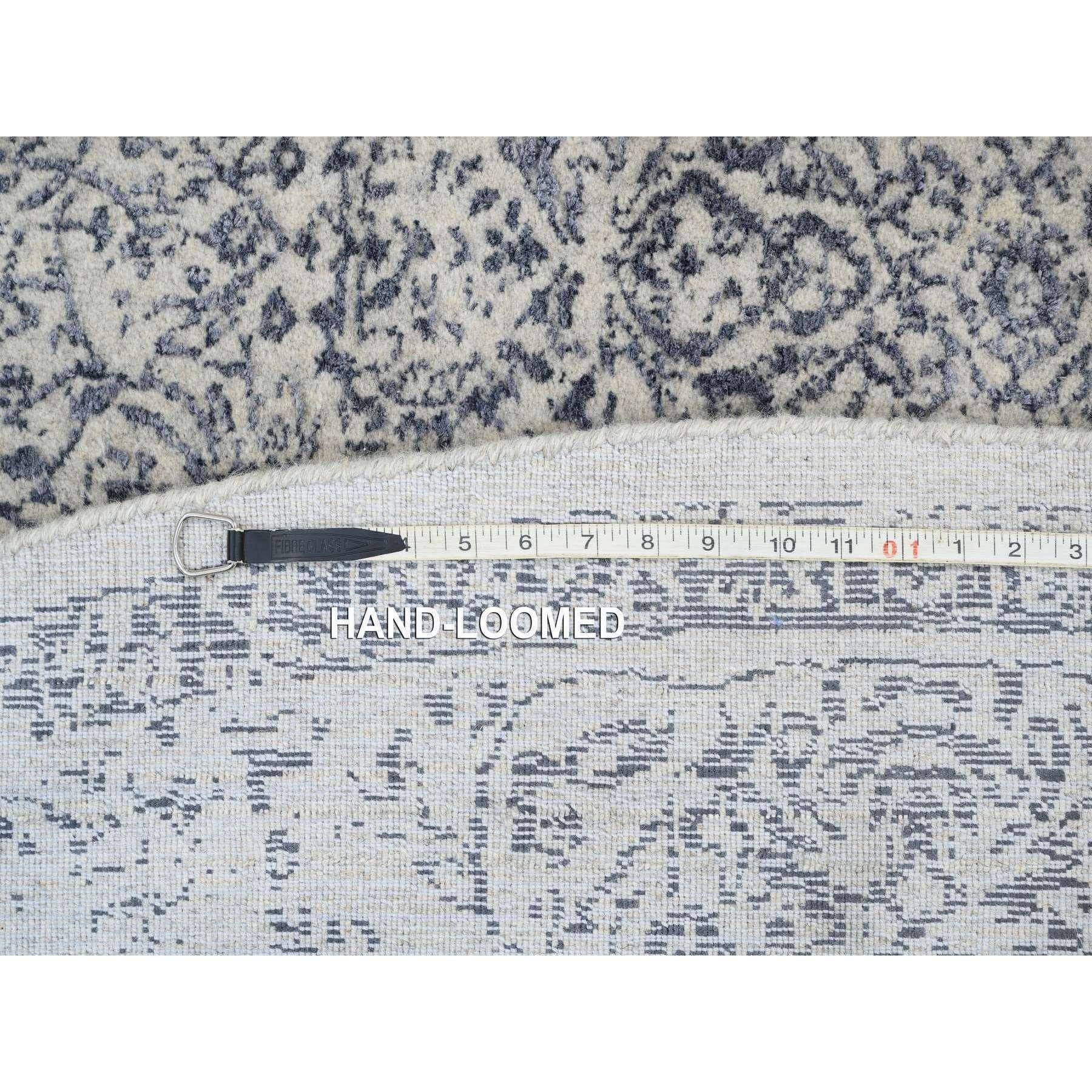 Tappeto rotondo grigio 10'x10' in lana jacquard e seta vegetale lavorato a mano in vendita 4