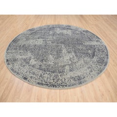 10'x10' Gray Fine Jacquard Wool and Plant Based Silk Hand Loomed Round Rug
