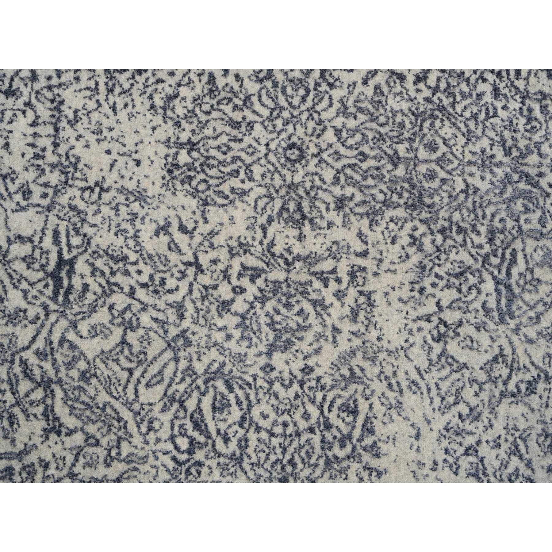 Tappeto rotondo grigio 10'x10' in lana jacquard e seta vegetale lavorato a mano in vendita 1
