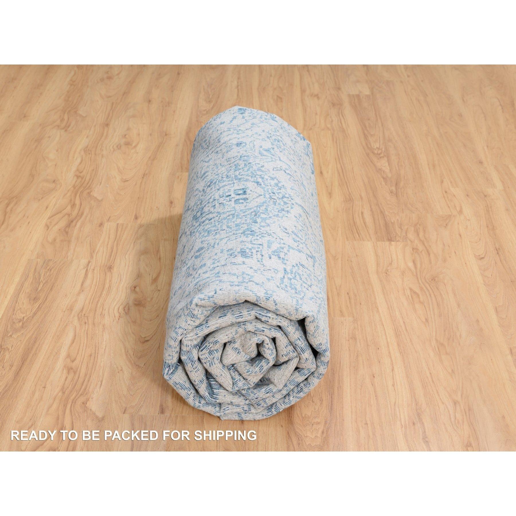 Tappeto quadrato grigio 10'x10' in lana jacquard e seta vegetale lavorato a mano in vendita 1