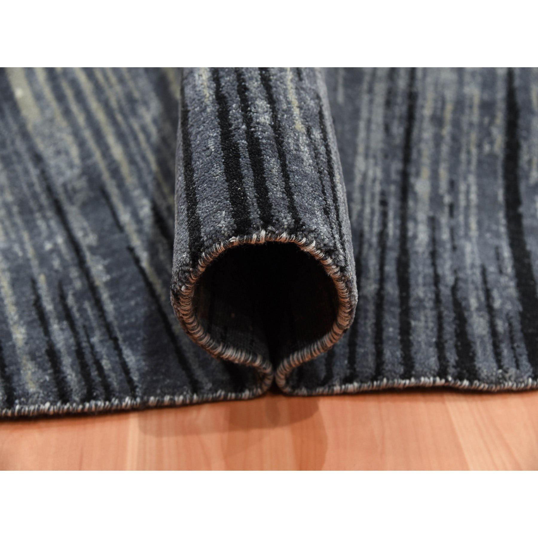 10'x10' Gray Modern Ombre Organic Wool Hand Knotted Round Oriental Rug In New Condition For Sale In Carlstadt, NJ